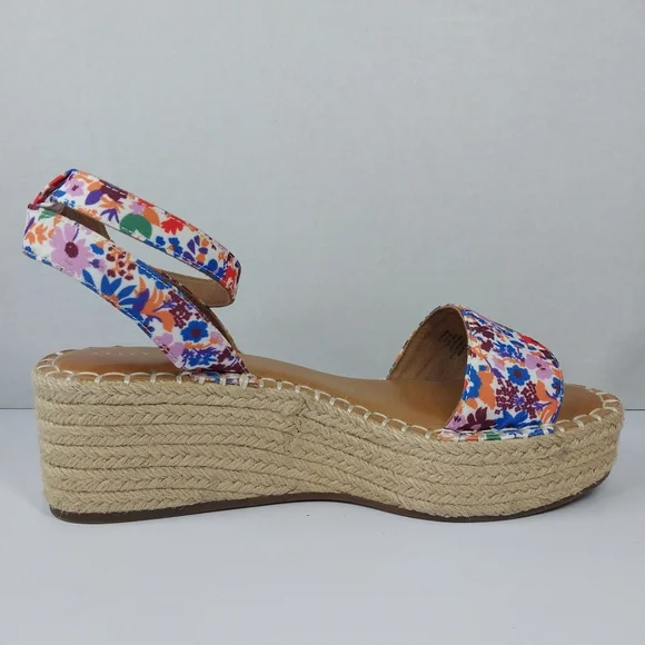 Kelly & Kate Women's size 9 M Espadrille Platform Flower Ankle Strap Sandals - Picture 7 of 13